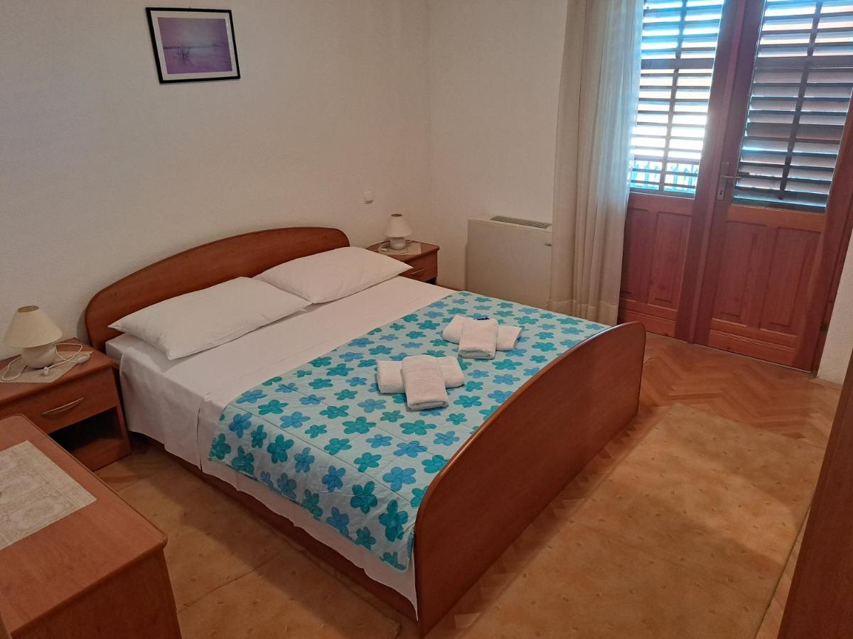 Apartment With Splendid Sea View Traù Esterno foto