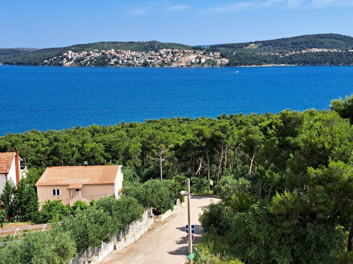 Apartment With Splendid Sea View Traù Esterno foto