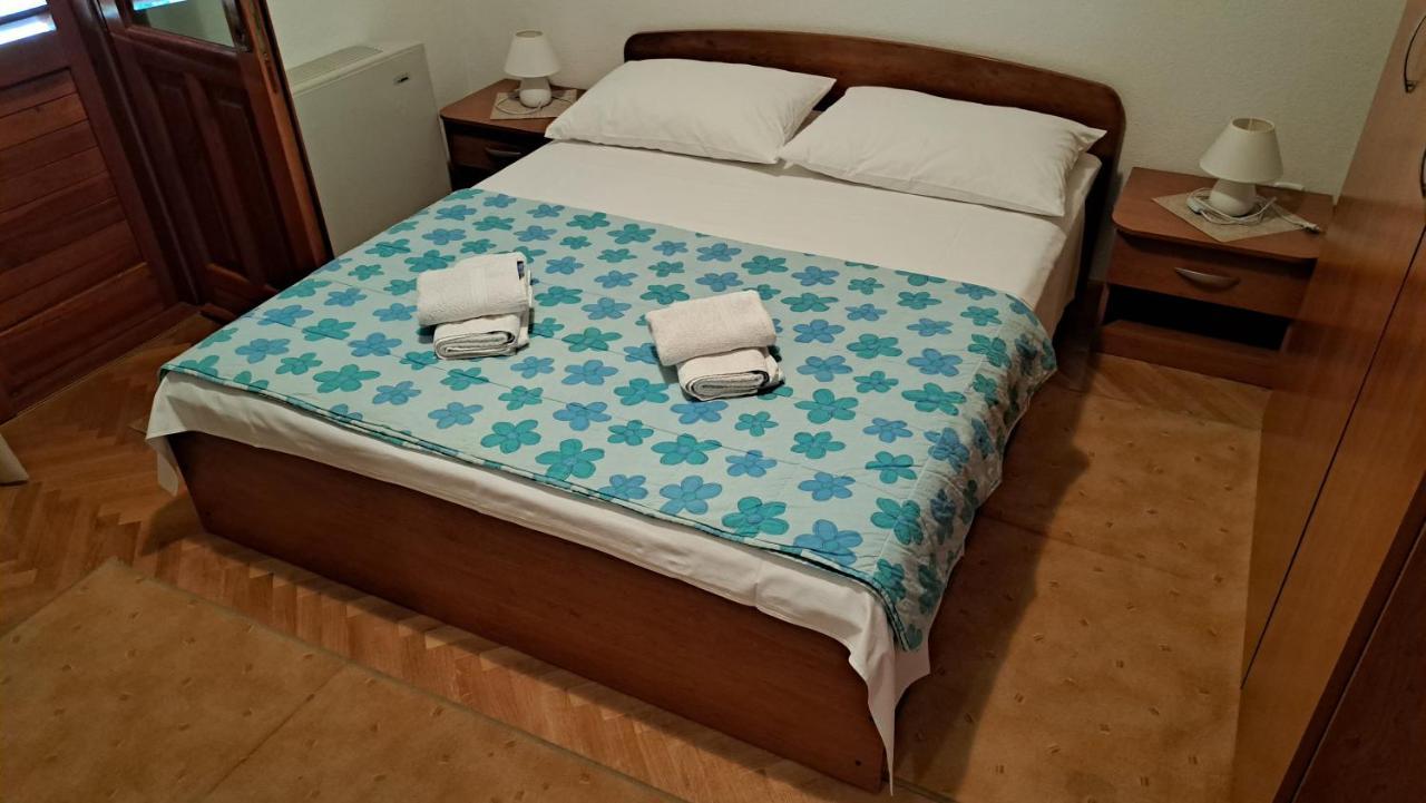 Apartment With Splendid Sea View Traù Esterno foto