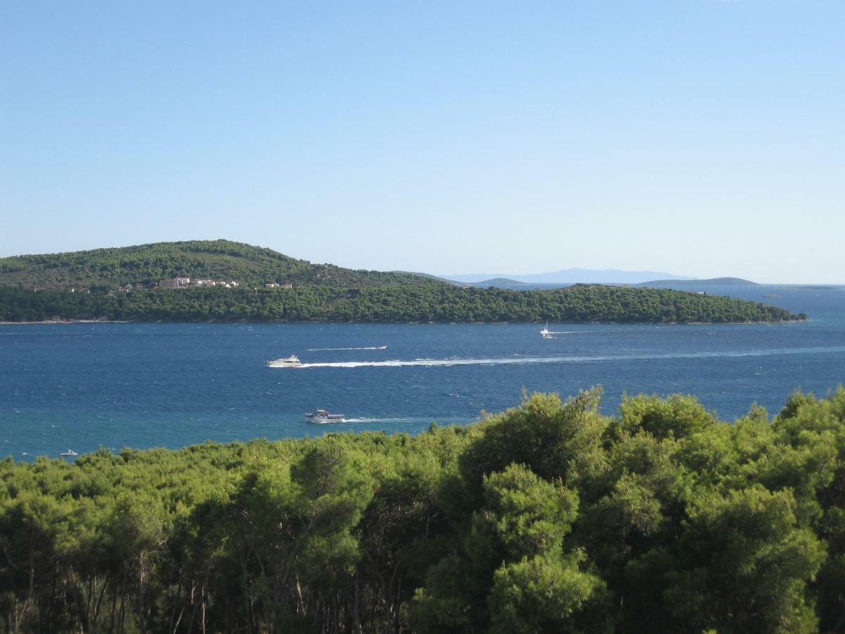 Apartment With Splendid Sea View Traù Esterno foto