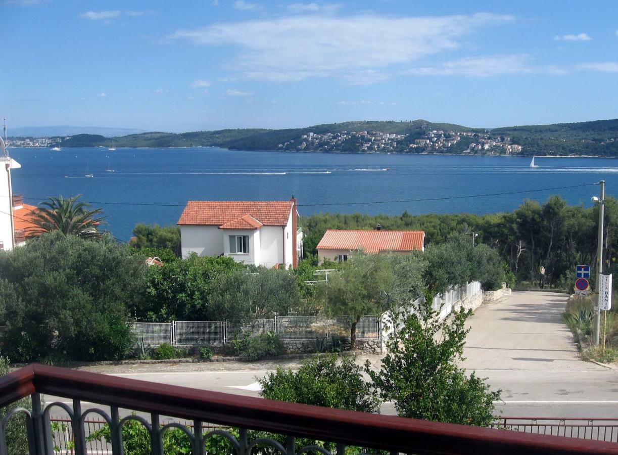 Apartment With Splendid Sea View Traù Esterno foto